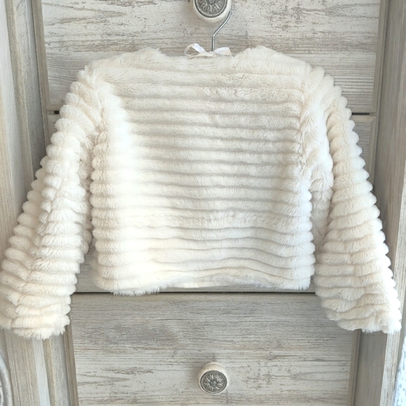 Gap Faux Fur Toddler Jacket - Picture 3 of 5